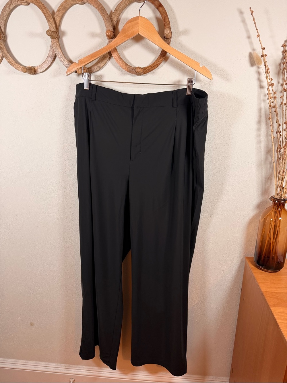 Women’s Old Navy SleekTech Go-Dry High Rise Wide Leg Pants Black XL Stretch